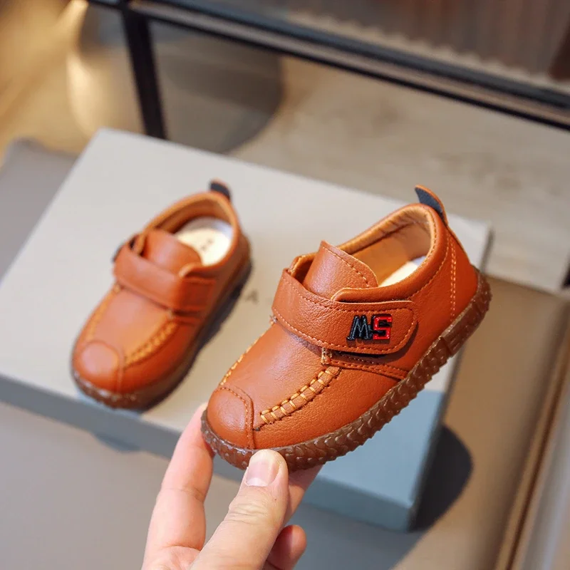 Primavera autunno bambino scarpe in pelle imbottite per bambini marrone ragazzi ragazze bambino scarpe casual morbide 2024 nuove scarpe da bambino