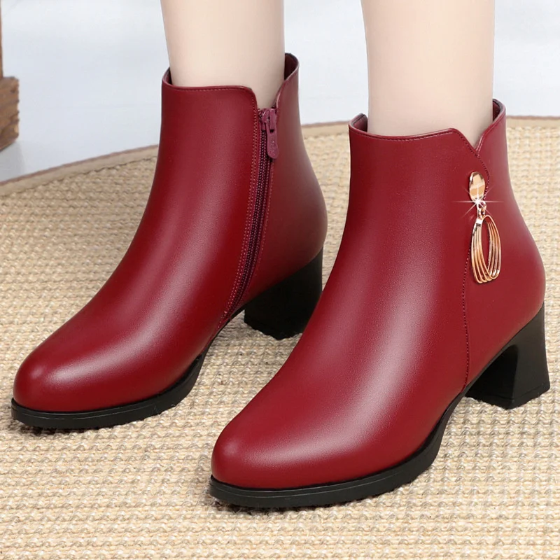 Soft Leather Women\'s Warm Wool Snow Boots High Heel Black Beige 2024 New Winter Stylish Anti-slip Side Zipper Ankle Boots