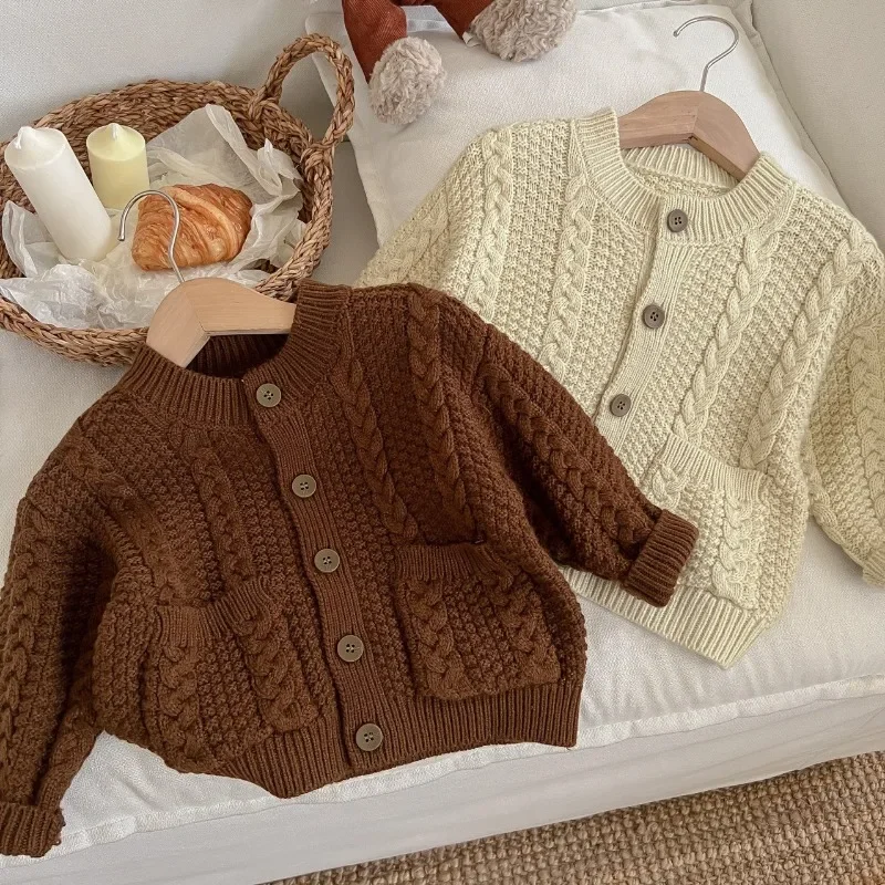 

2024 Autumn New Kids sweater solid color brief Knitted Twists Cardigan Boys Girls single-breasted sweater Coat