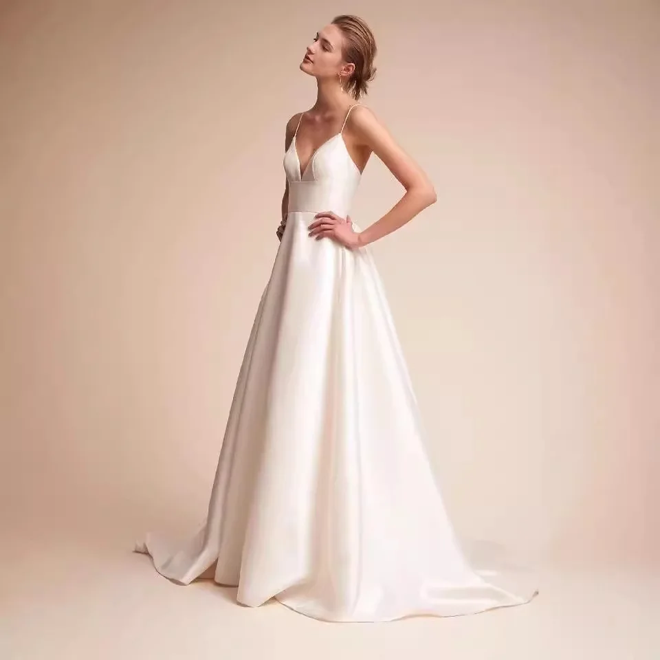 

Sleeveless Wedding Dresses Sexy A-Line Fashion Vestidos De Novia Court Train Appliques Satin Robe De Mariée Custom-Made