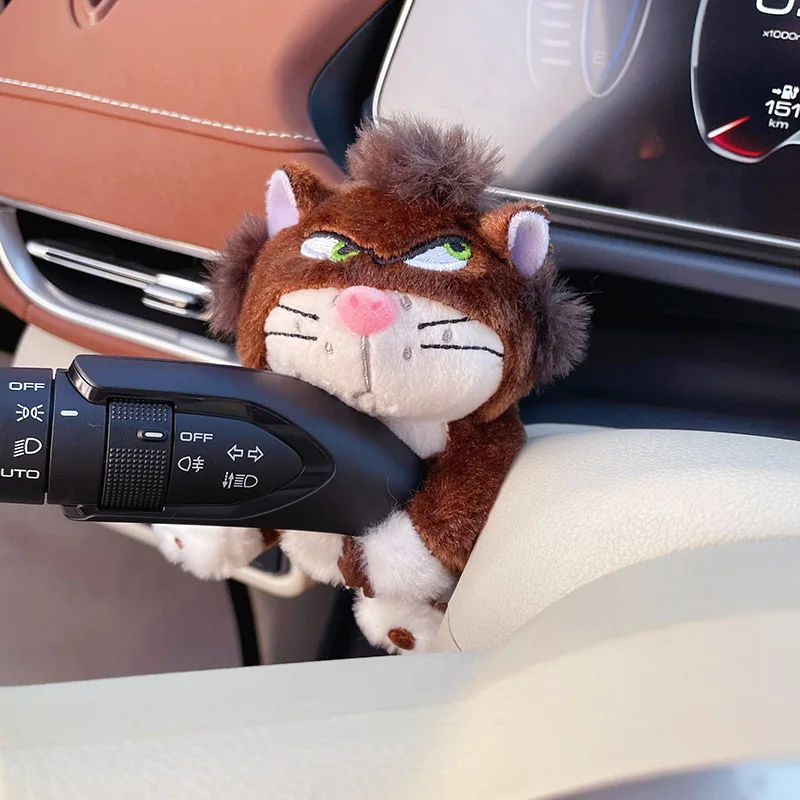 Nieuwe driekleurige autogordel schouderstuk schattige kat pop op een voertuig gemonteerde cartoon veiligheidsgordel decoratie universele auto-accessoires