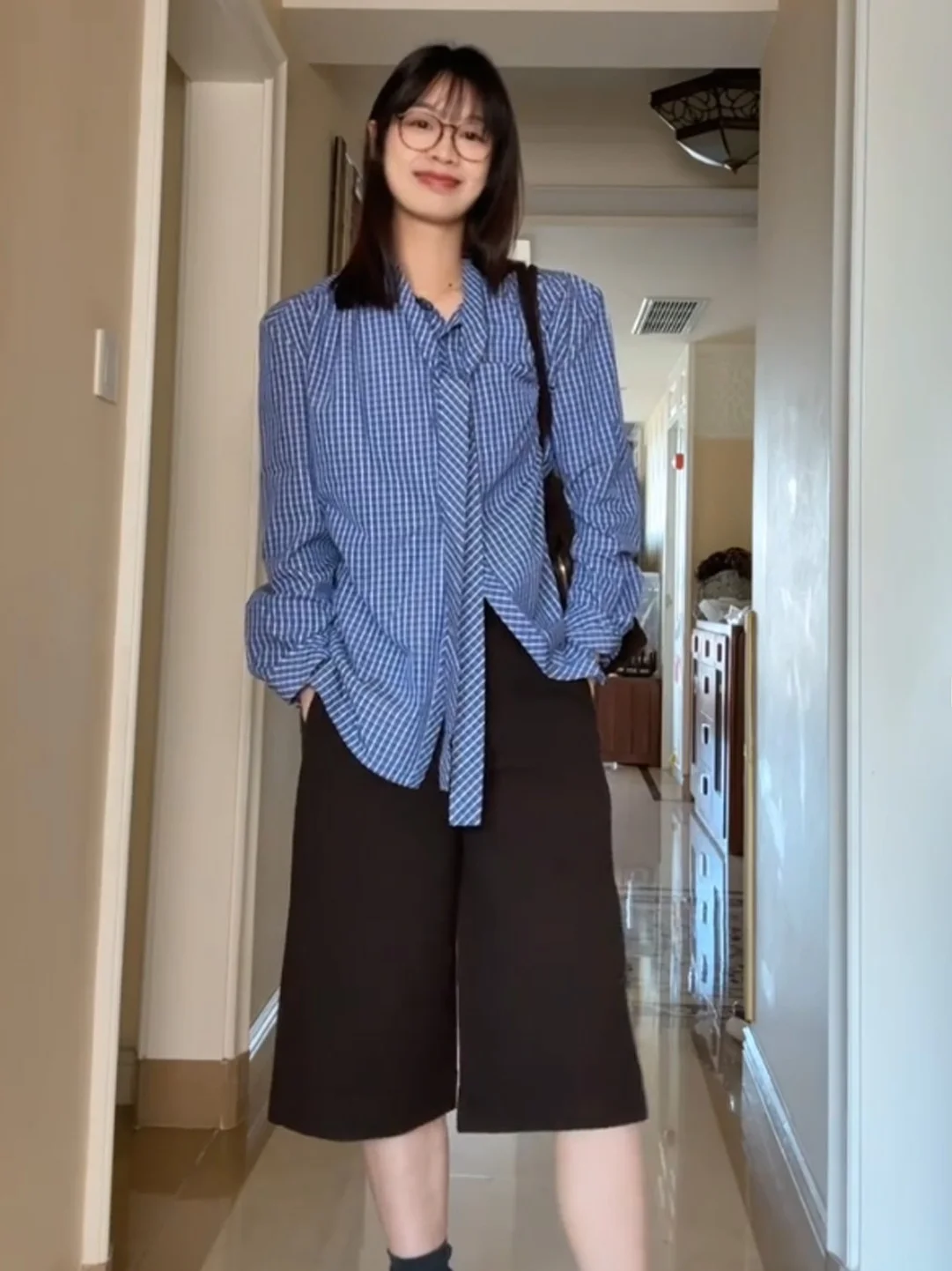 

Blue Loose Plaid Long Sleeve Women's Shirt 2026 New Design Sensation Fashion Versatile Casual Shirt Korean Style Commute Wind