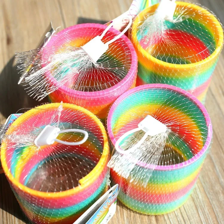 Large Rainbow Magic Springs Circle Toys Children Birthday Party Favors Giveaway Gifts Souvenir Kindergarten Guest Pinata Fillers