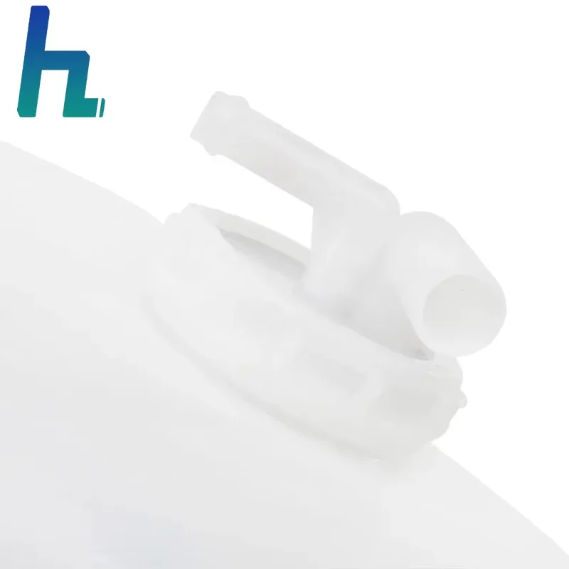 Mb605260 Coolant Overflow Reservoir Water Tank for Mitsubishi Pajero Montero V21 V31 V32 V41 L200 Pickup Coolant Overflow view 4