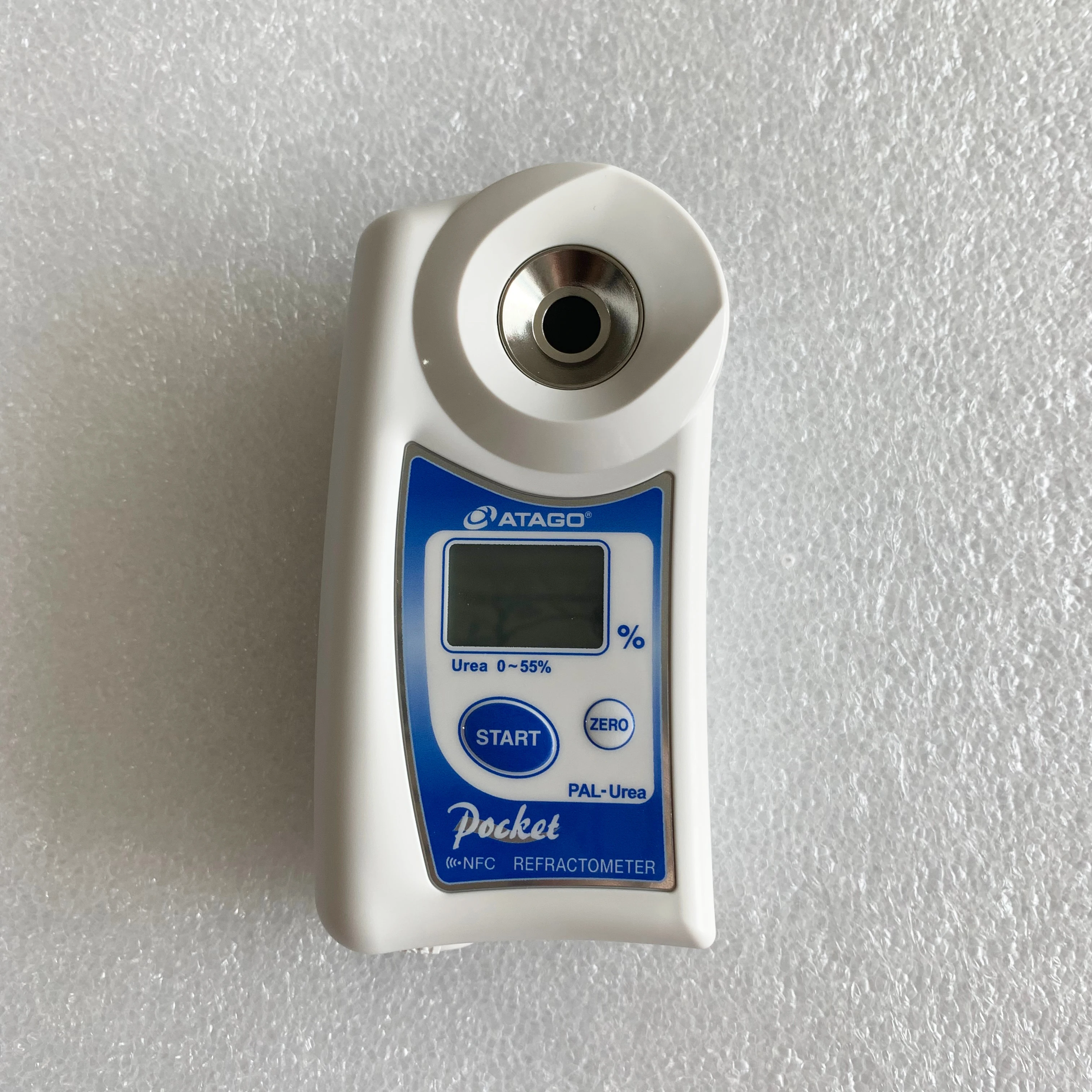 Digital Atago Refractometer (polarimeter) Hand Held 