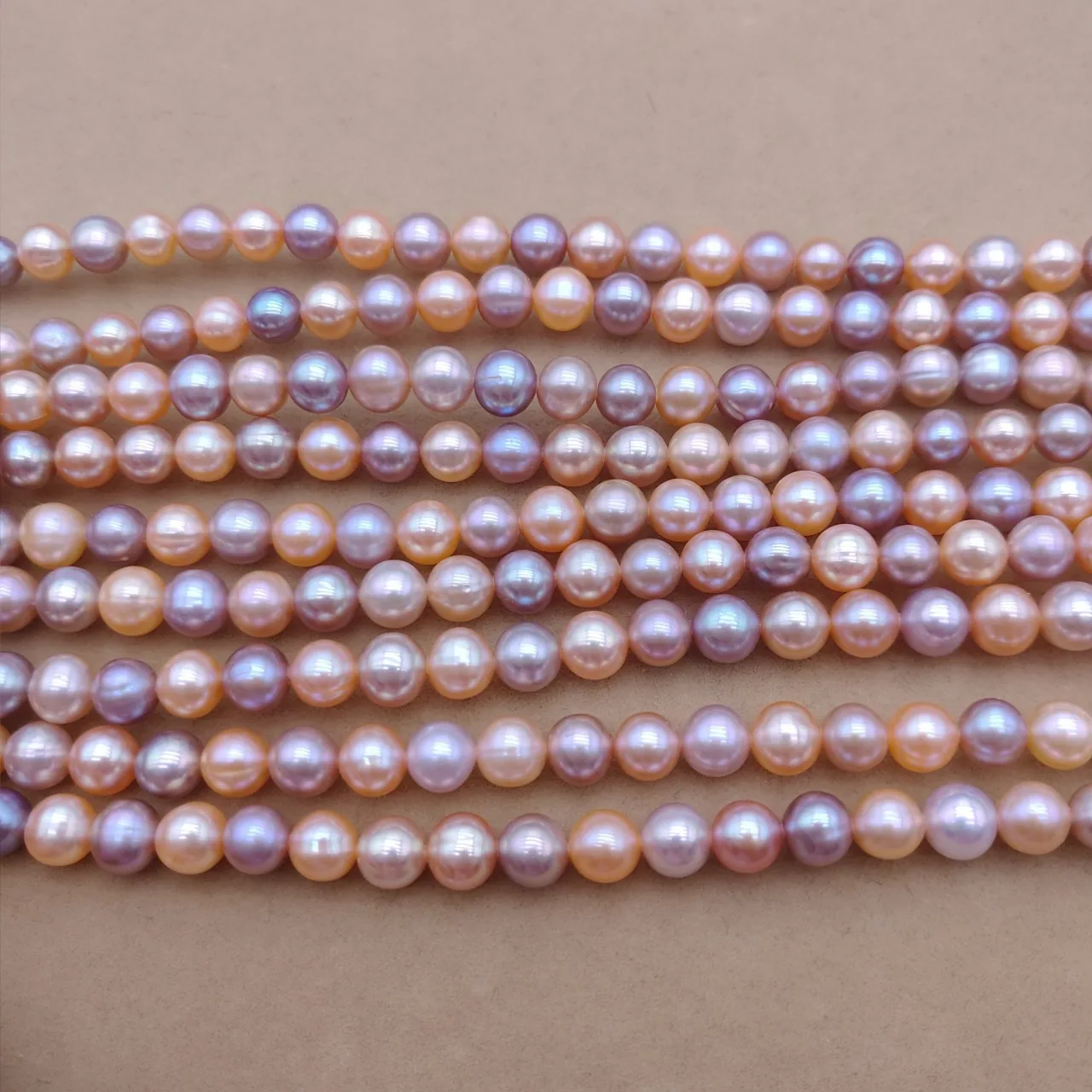 

Новинка - Однорядное/колье из жемчуга Южных морей ААА 6-7 мм, круглое, разноцветное, 16-35 дюймов, серебро 925 пробы