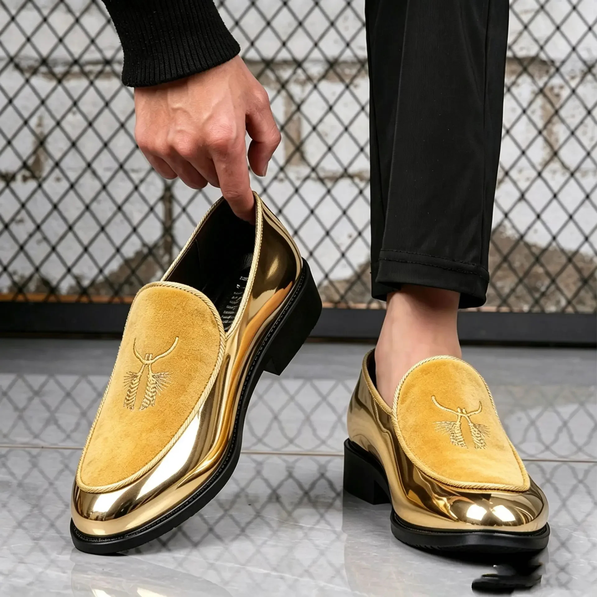 Men’s Formal Shoes Comfortable Trendy Loafers Suitable for Business, Office, Evening Events Weddings Men’s loafers