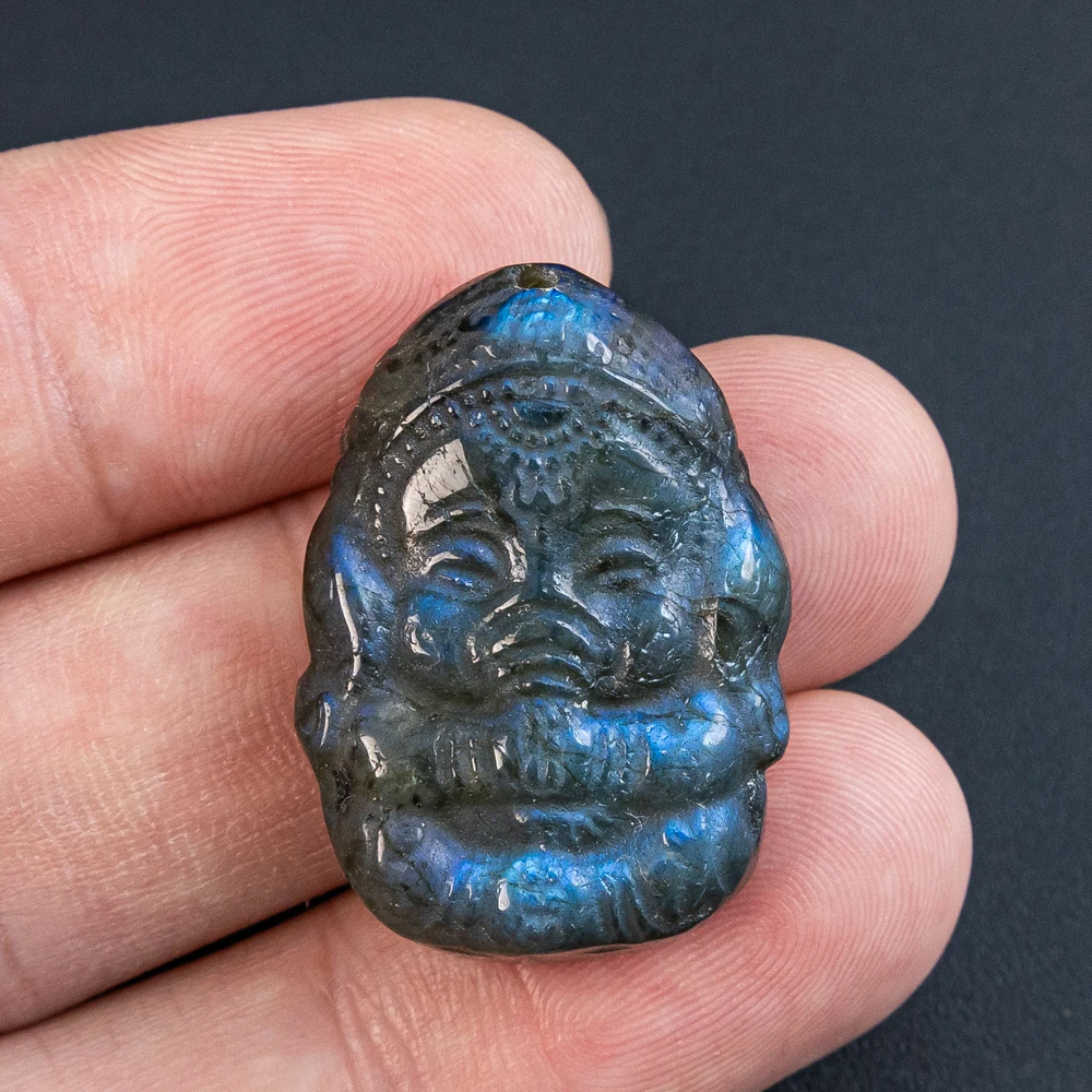 

Natural Labradorite Necklace Pendant Blue Flash Hand Carved Healing Crystal Stone Pendants with Hole For Jewelry Necklace