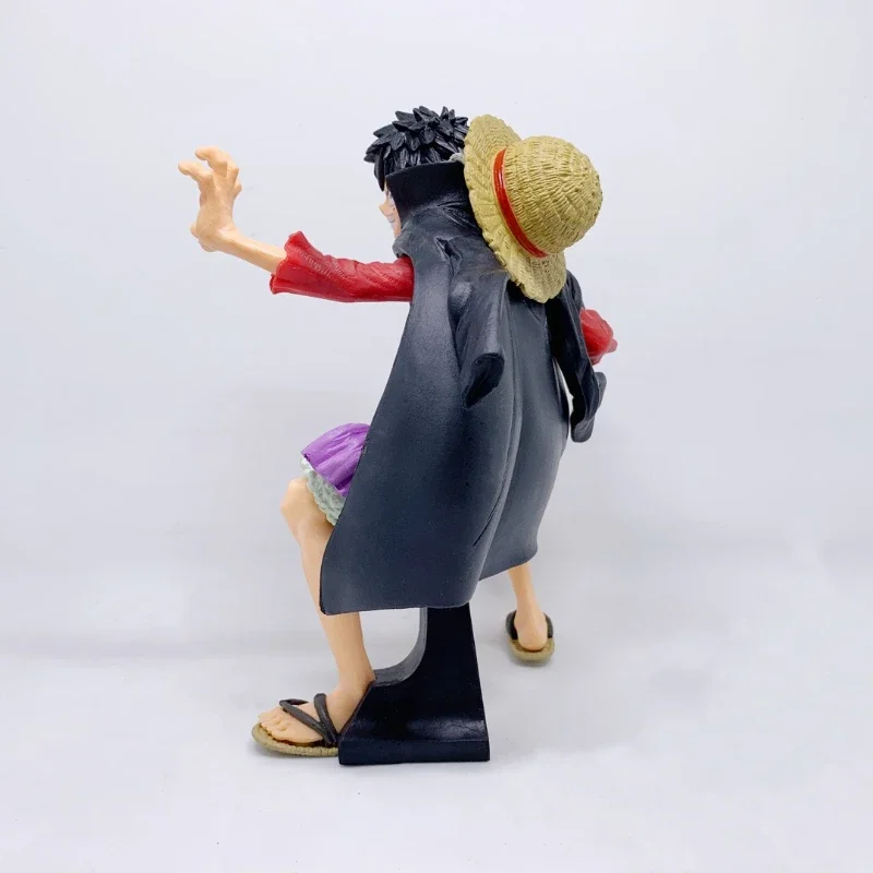 19CM One Piece Figurka anime Mundury bojowe Monkey D Luffy Figurka Luffy Figurka akcji Kolekcja Model Zabawki lalka prezent dla dzieci