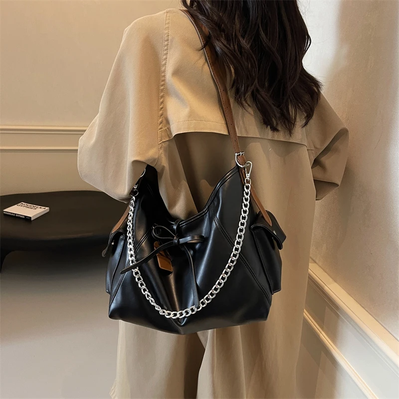 حقيبة ماسنجر كلاسيكية للنساء، حزام كتف من الجلد الطبيعي، تصميم أنيق من حقائب اليد المصممة الشهيرة