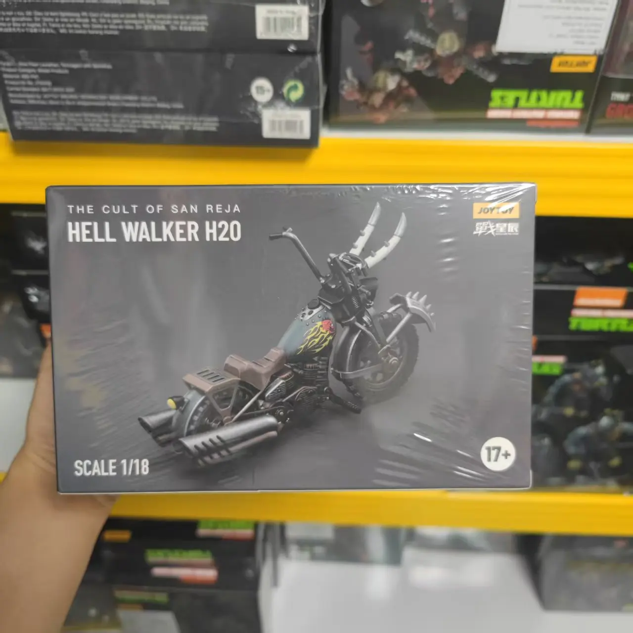 

【В наличии】JOYTOY 1/18 Фигурка CultofSanReja-Logan Модель игрушки в подарок