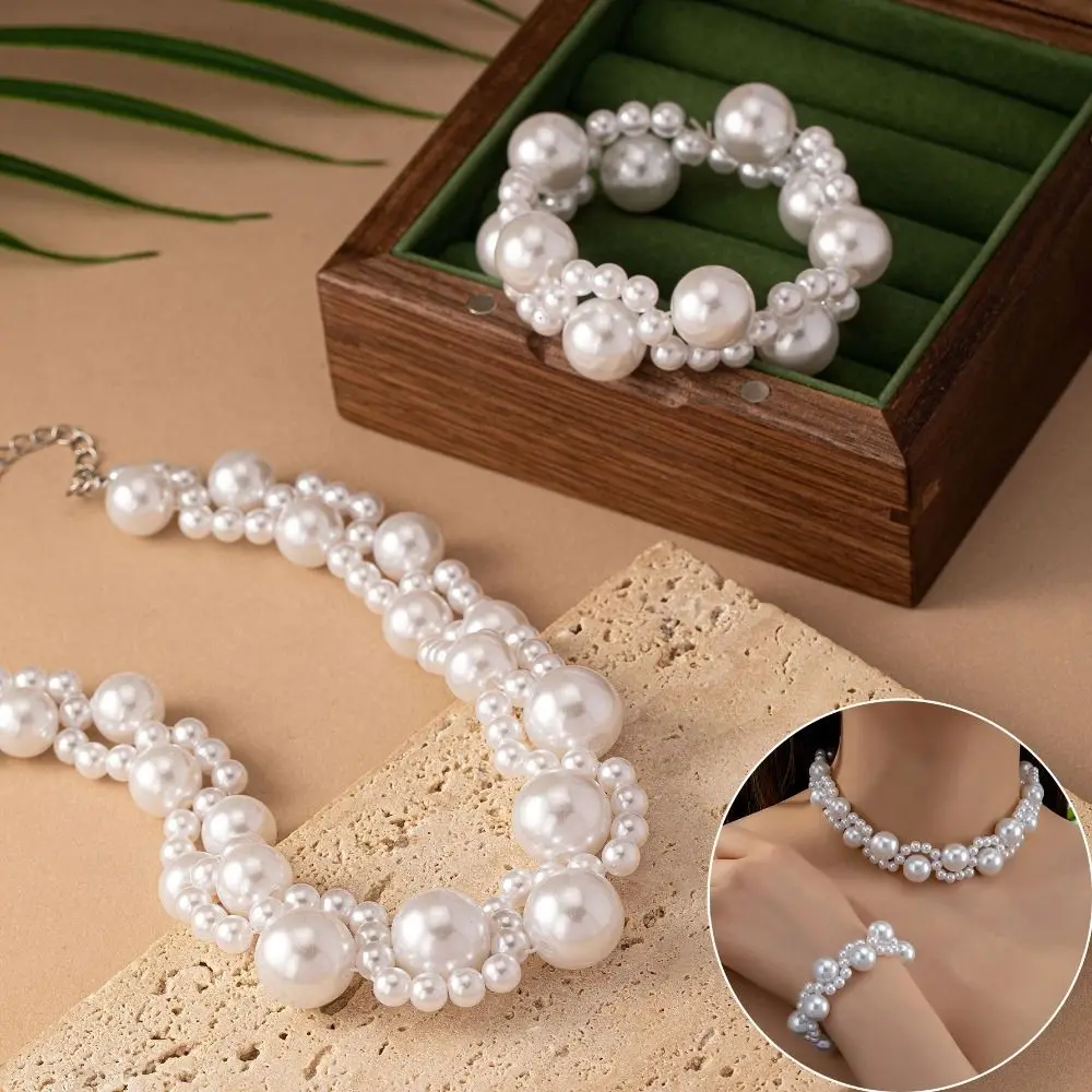 Luz de luxo pérola colar pulseira conjunto mão pulseira corrente gargantilha pérola frisado jóias terno doce feminino conjunto jóias presentes