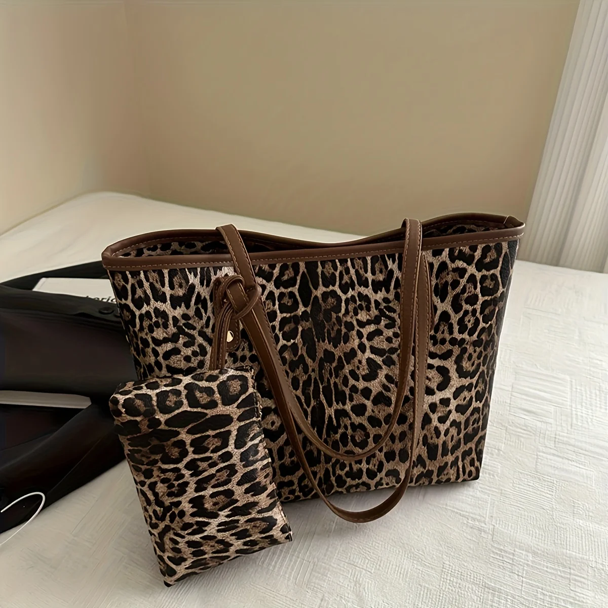 Leoparden-Schultertasche, Retro-Tierdruck-Handtasche mit großer Kapazität und Geldbörse, modische Casual-Style-Designer-Einkaufstasche – Detail 1