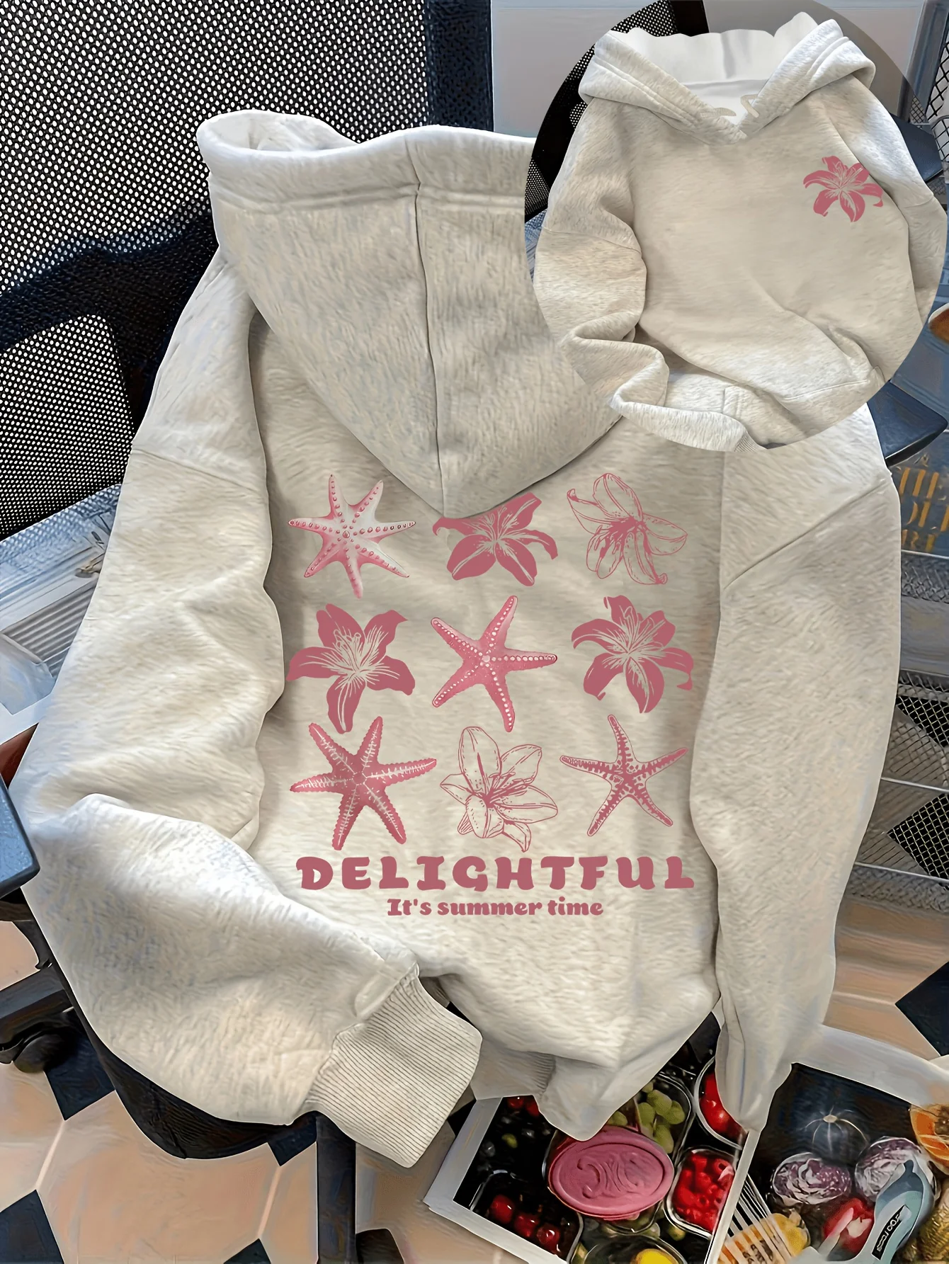 Women's casual seashell and letter pattern front and back printed pullover hoodie women's casual top versatile style hoodie