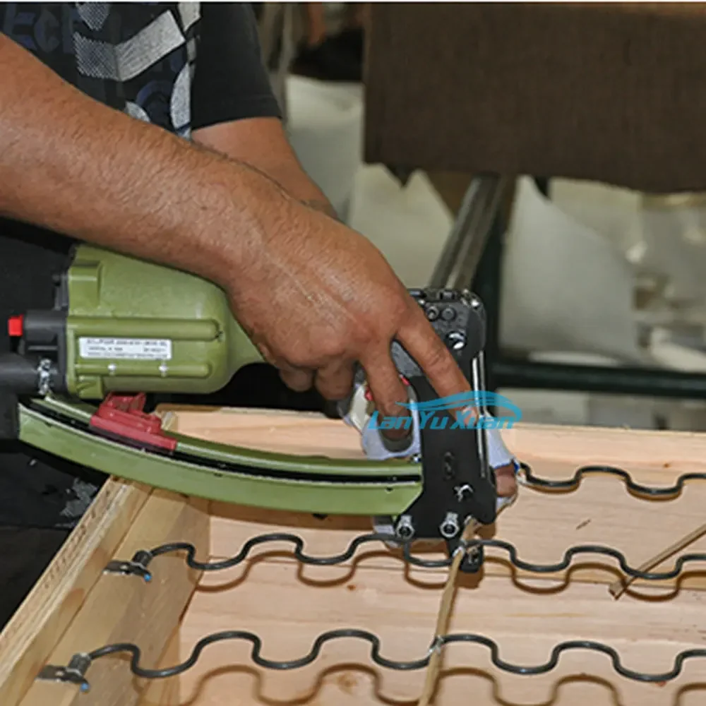 Pneumatyczne narzędzie do zaciskania 2000-1020