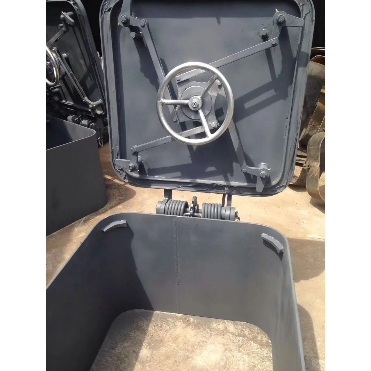 Xinchen New High Quality Small Square Marine Watertight Eco-friendly Grey Hatch Cover Steel Durable Hinge Customized Packing For