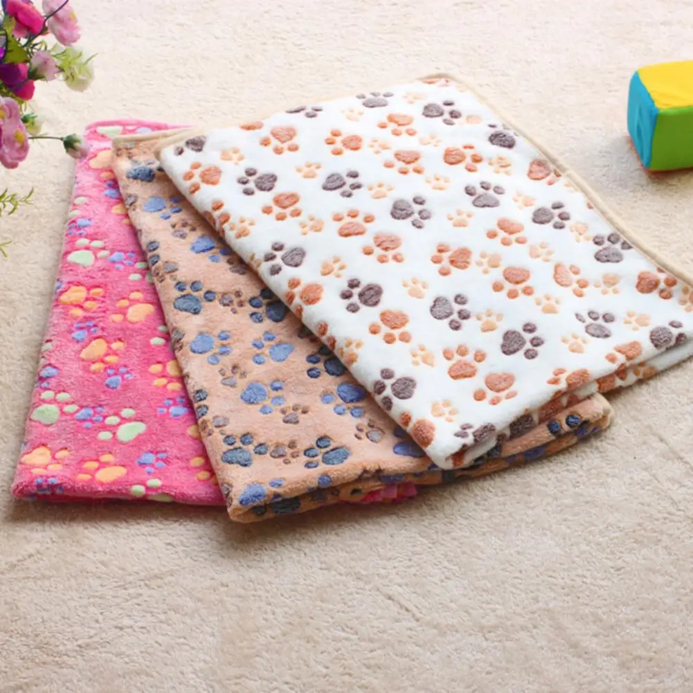 Fashionable  Soft Blanket Winter Warm Plush Pet Throw Blankets Washable Coral Fleece Pet Throw Blankets for Kittens