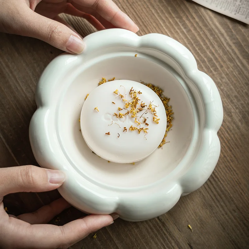 

Multi Purpose Ceramic Soap Box Household Tableware Fruit Tray Storage Jar Living Room Ashtray Desktop Decoration