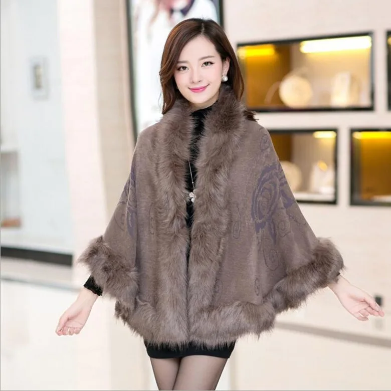 

Autumn Winter New Female Cloak Imitation Fox Fur Cloak Cape Imitation Wool Collar Ponchos Women Capes Khaki