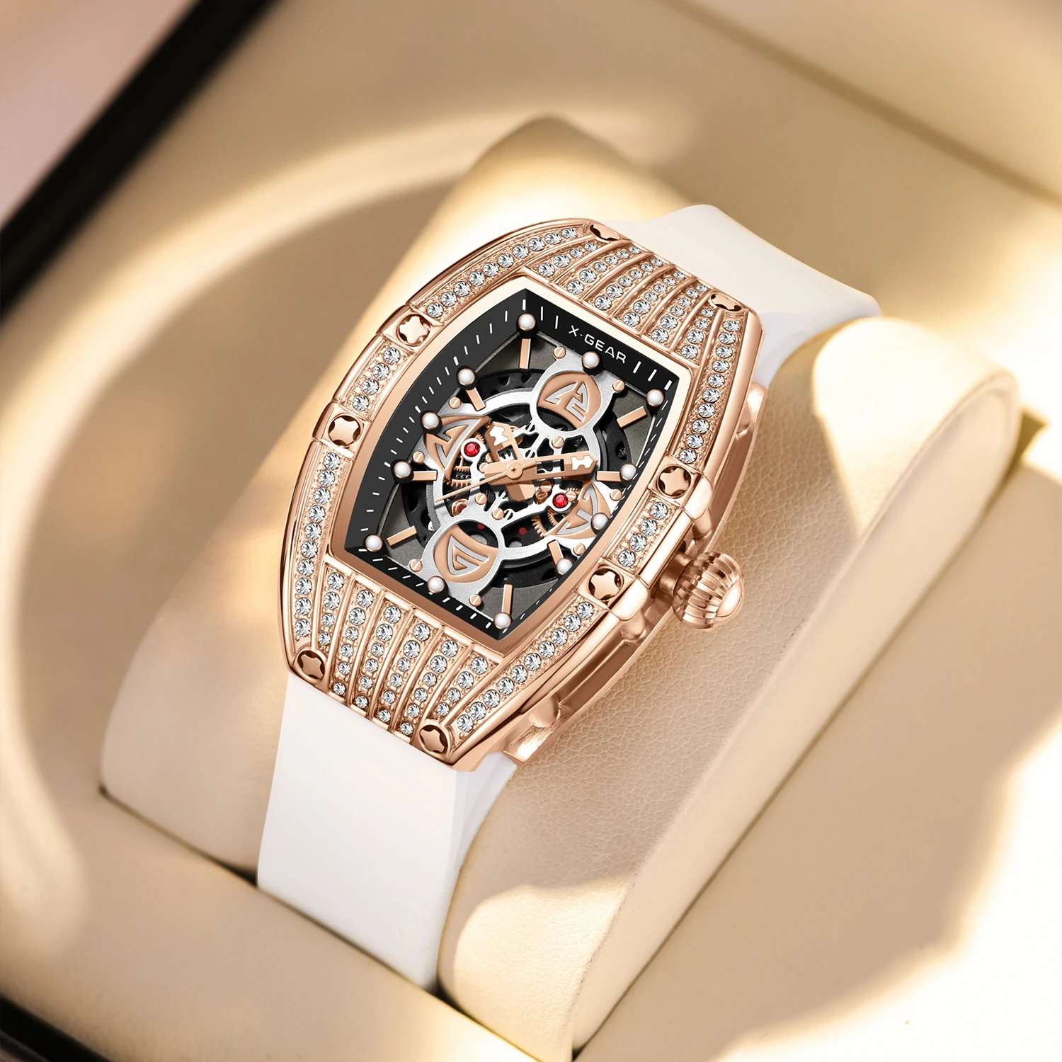 Women Luxury Elegant Diamond Women Watch Gift Versatile Quartz Watch