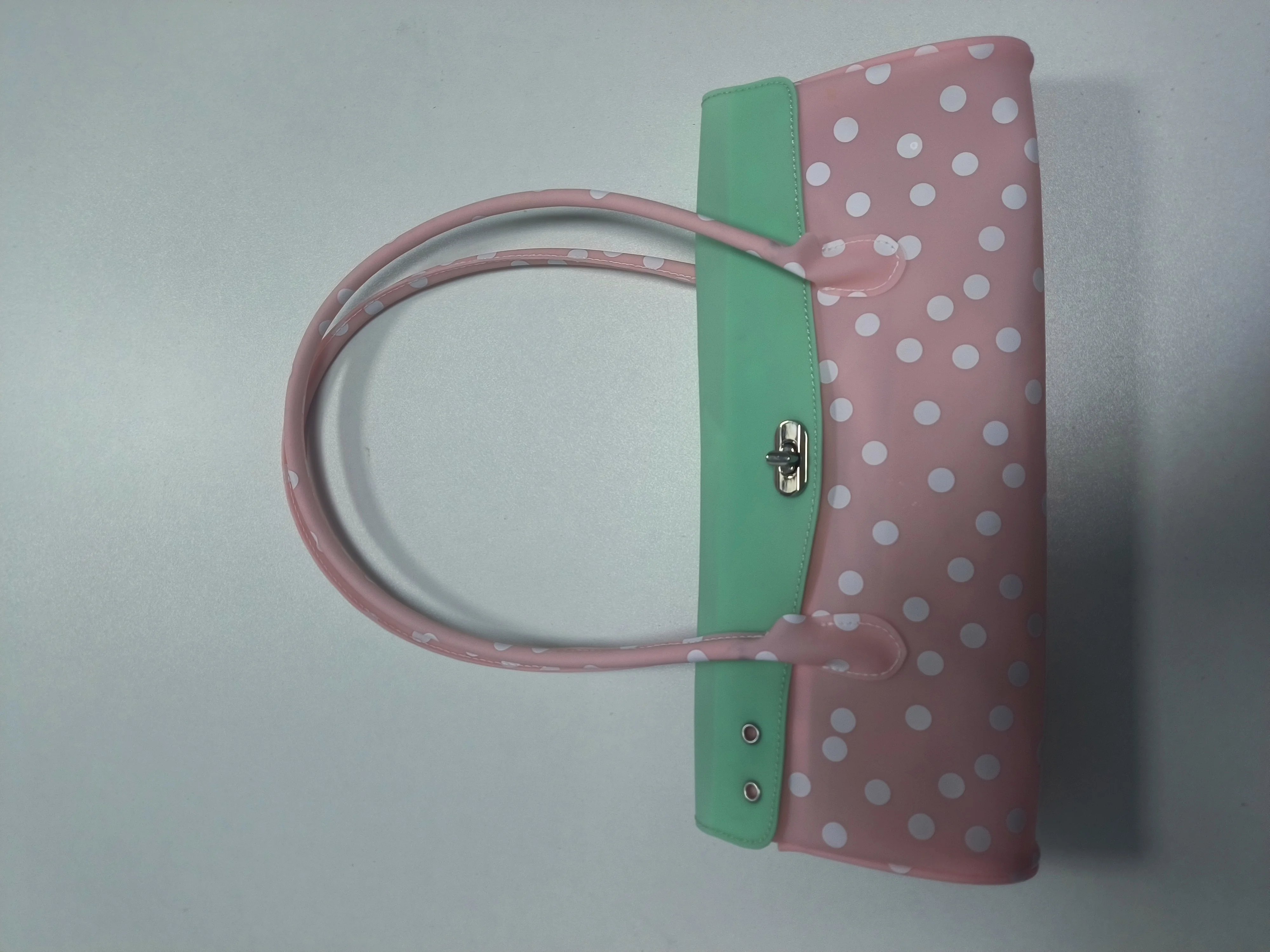 Transparente Macaron-Farbene Schnallen-Flip-Hobo-Unterarmtasche, Leichte Damen-Handtasche mit Obergriff, Französisch-Schicke Lange Henkeltasche – Detail 12