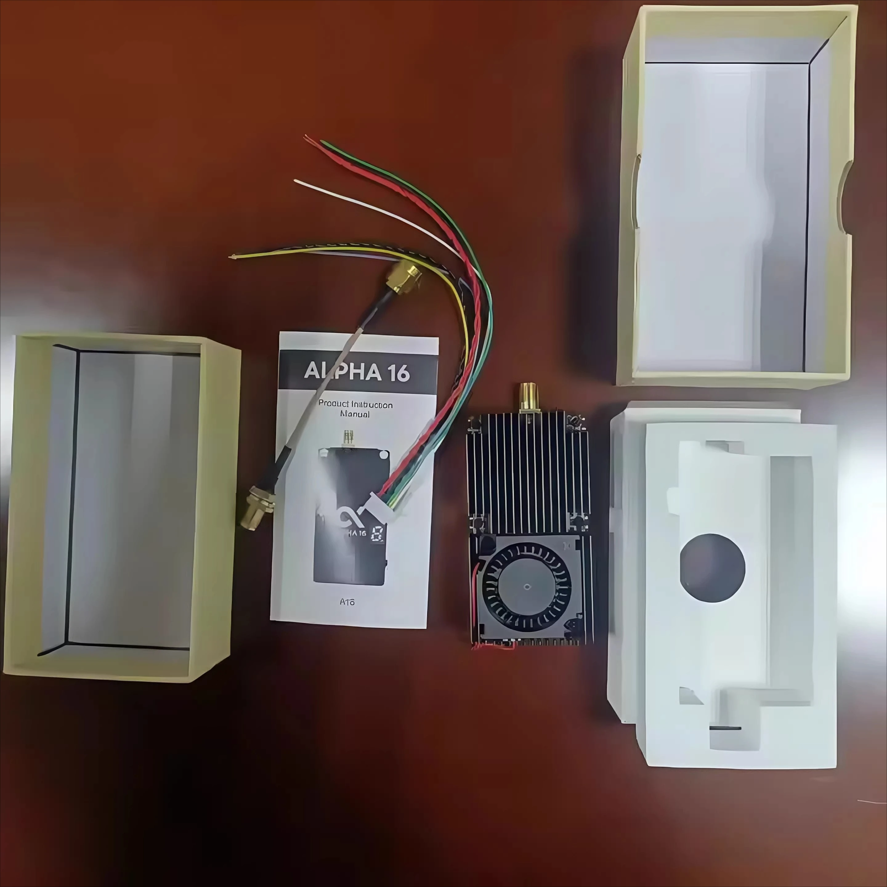 

Беспроводной видеопередатчик 4.9G 5.8G 16W VTX Alpha16 для FPV-дронов, 96 каналов