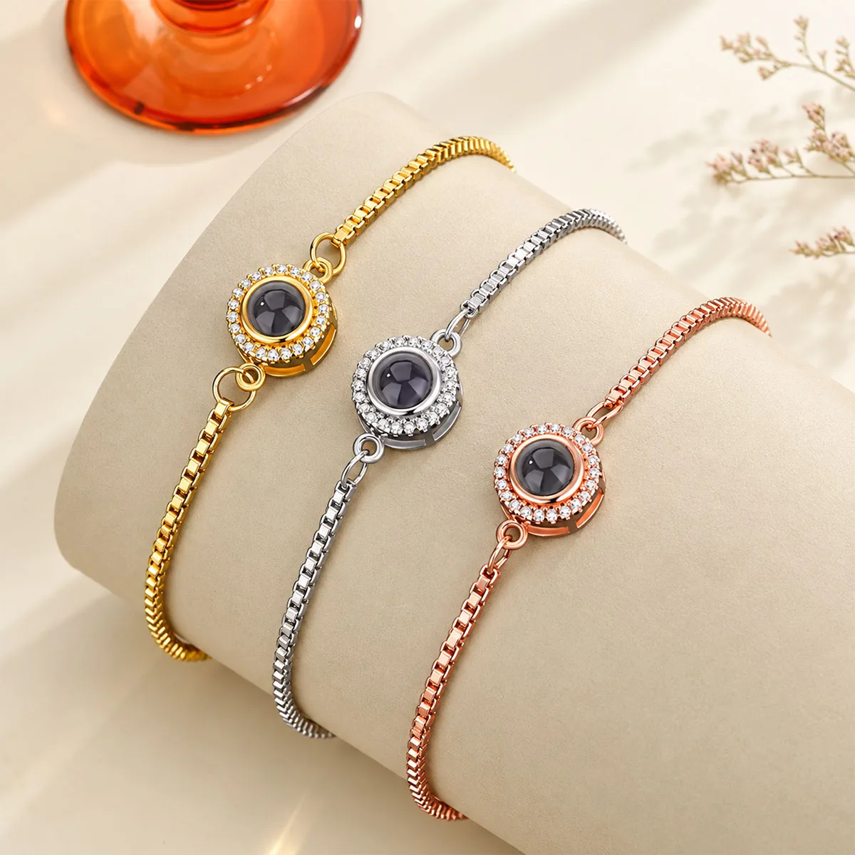 pulseira-com-projecao-de-foto-personalizada-pulseira-com-corrente-e-caixa-personalizada-com-imagem-no-interior-joia-com-imagem-comemorativa-presente-para-ela