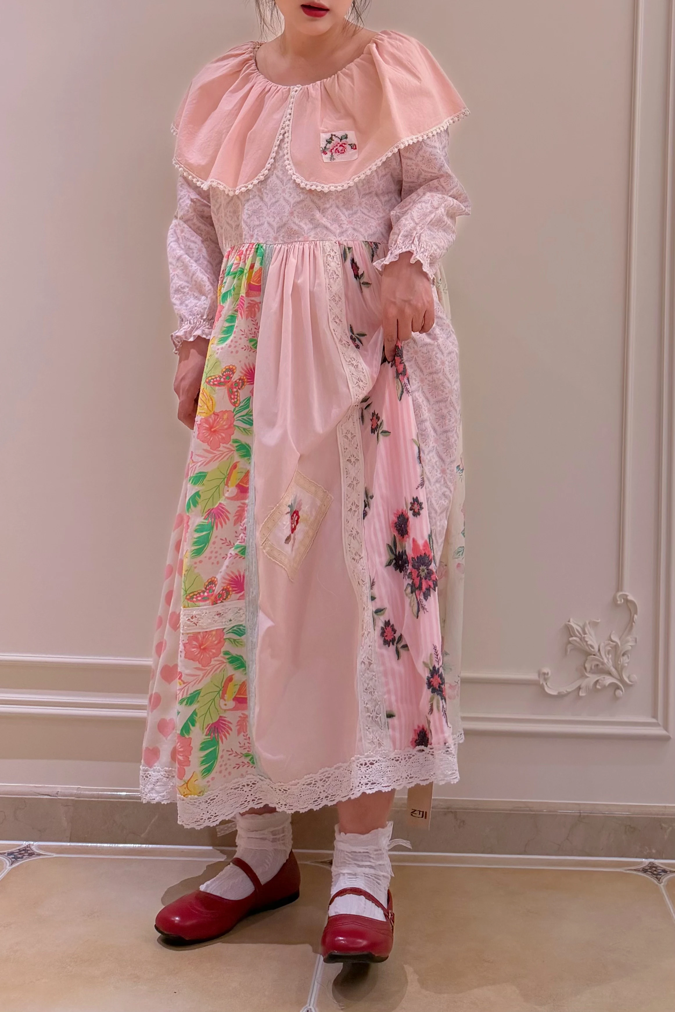 Spring Autumn New Arrival Cotton Linen Embroidery Patchwork Floral Loose-Fitting Dress Forest Stylle