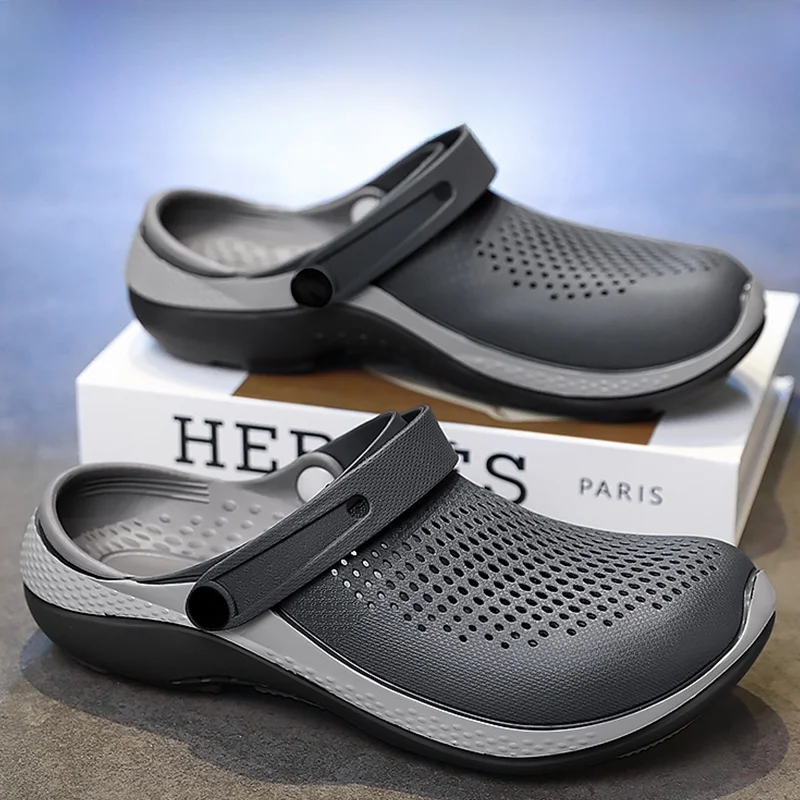 Anti-Slip Men's Sandals Summer 2026 New Style Wear Resistant Outdoor Sports Beach Head Cover Slippers Breathable EVA Material