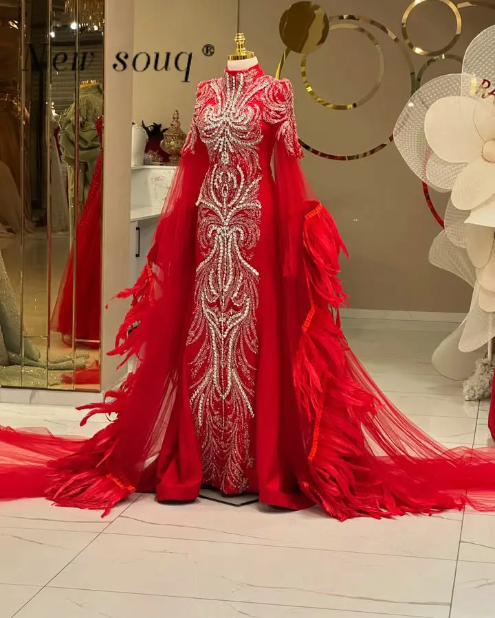 

Red Muslim Caftans Customized High Neck Feathers Crystals Evening Dresses Middle East Formal Party Gowns for Weddings Arabic