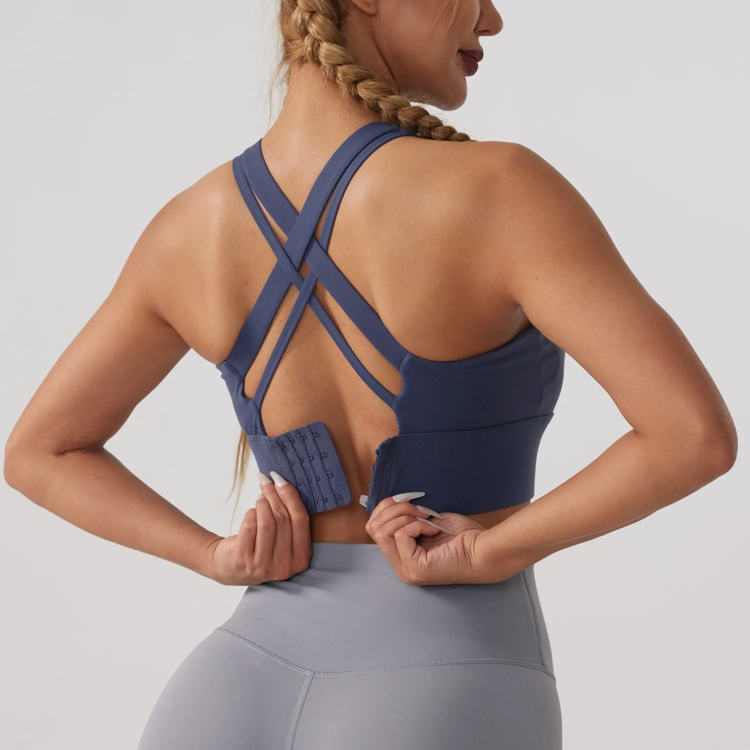 【セール中】タンクトップ レディース ジム コルセット スポーツブラ プッシュアップ クロップトップ フィットネスブラ ホロー 通気性 セクシー ランニング アスレチック スポーツウェア