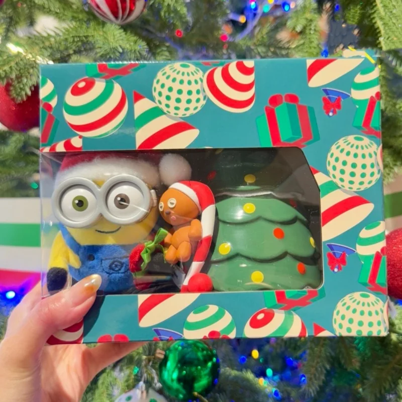 

Universal Studios original Minions Christmas plush ornaments, winter tree mug set, souvenir, gift for Christmas