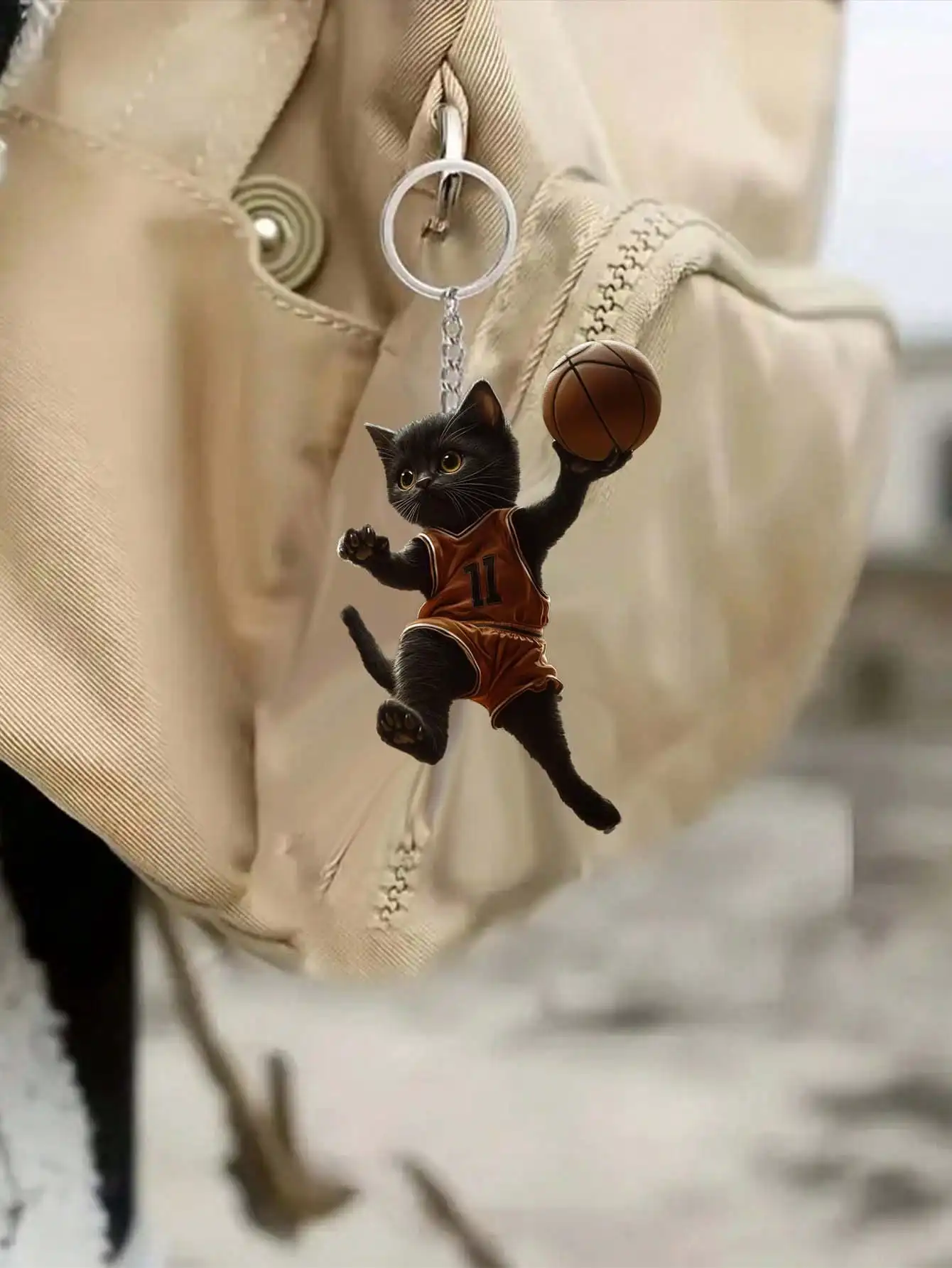 1 piece basketball keychain with innovative keychain pendant, perfect for DIY packaging of car keys and cute pet style keychains