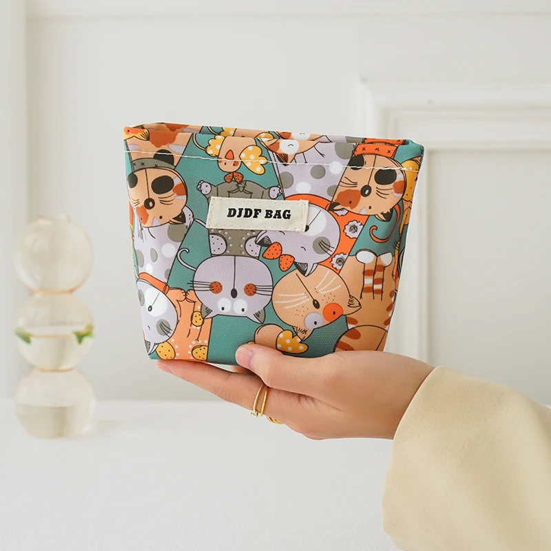 Makeup bag small green cartoon cat PVC waterproof portable coin purse cosmetics lipstick cushion storage bag commuter clutch