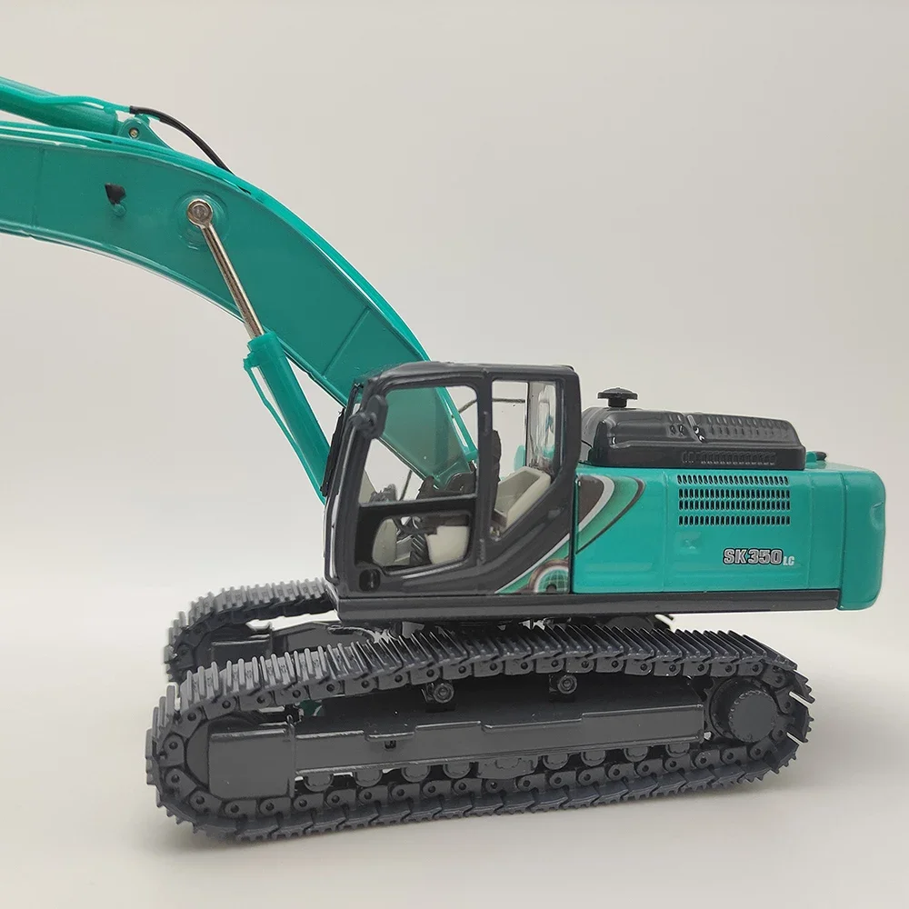 Diecast KOBELCO 1/50 Scale Kobelco SK350LC Alloy Simulation Excavator Model Collectible Toy Gift Souvenir Display Ornament