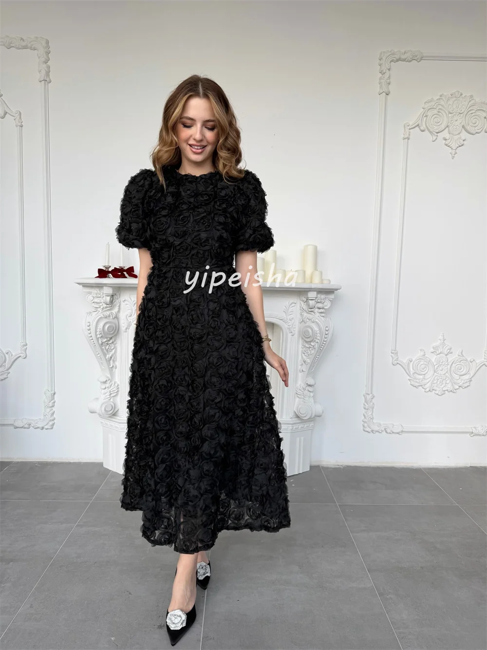 Aangepaste maten beschikbaar Prachtige handgemaakte bloemplooi A-lijn Ronde Hals Midi-jurken Avondjurken Chinese stijlmode