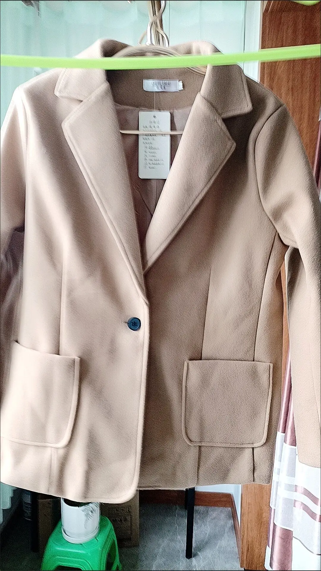 

2025 New Short Suit Jacket Imitation Cashmere Woolen Coat Female Autumn Winter Short Slim Quilted & Lining Spring Tweed Jacket B