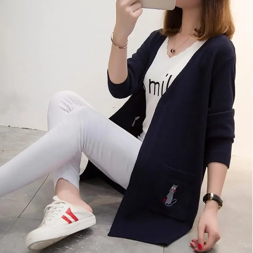 2018 new autumn winter long knited woman sweater female casual cute cat loose ladies fashion warm cardigan comfortable jumper