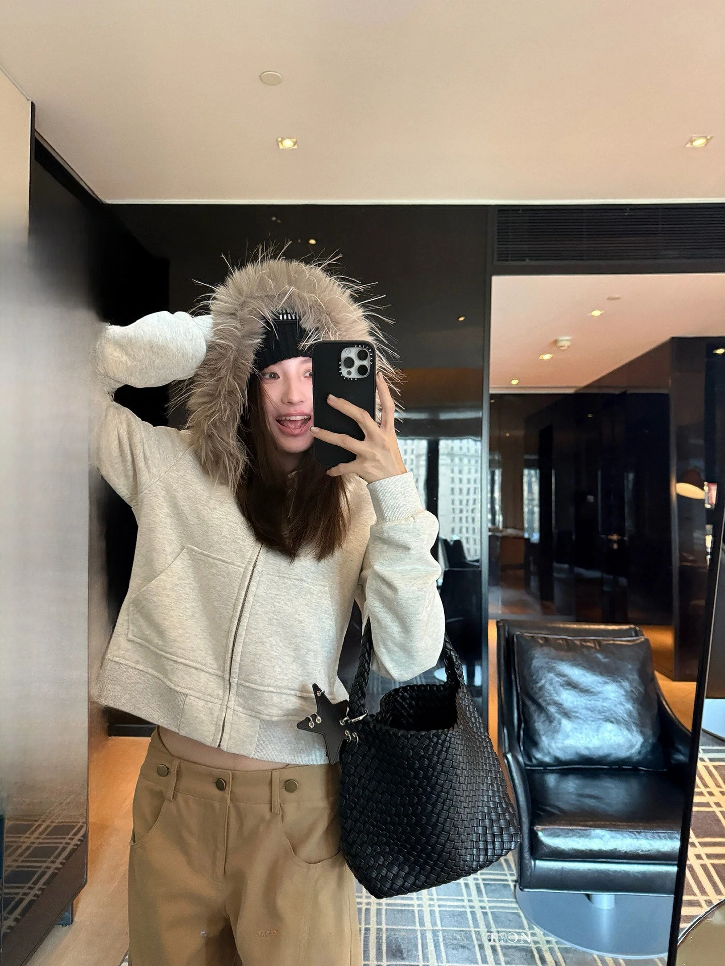 

NingSi ort Puffer Jaet Women's Casual Loose Fit Zipper Hooded Coat Korean Sle Autumn New Arrival Fur Collar Splicing