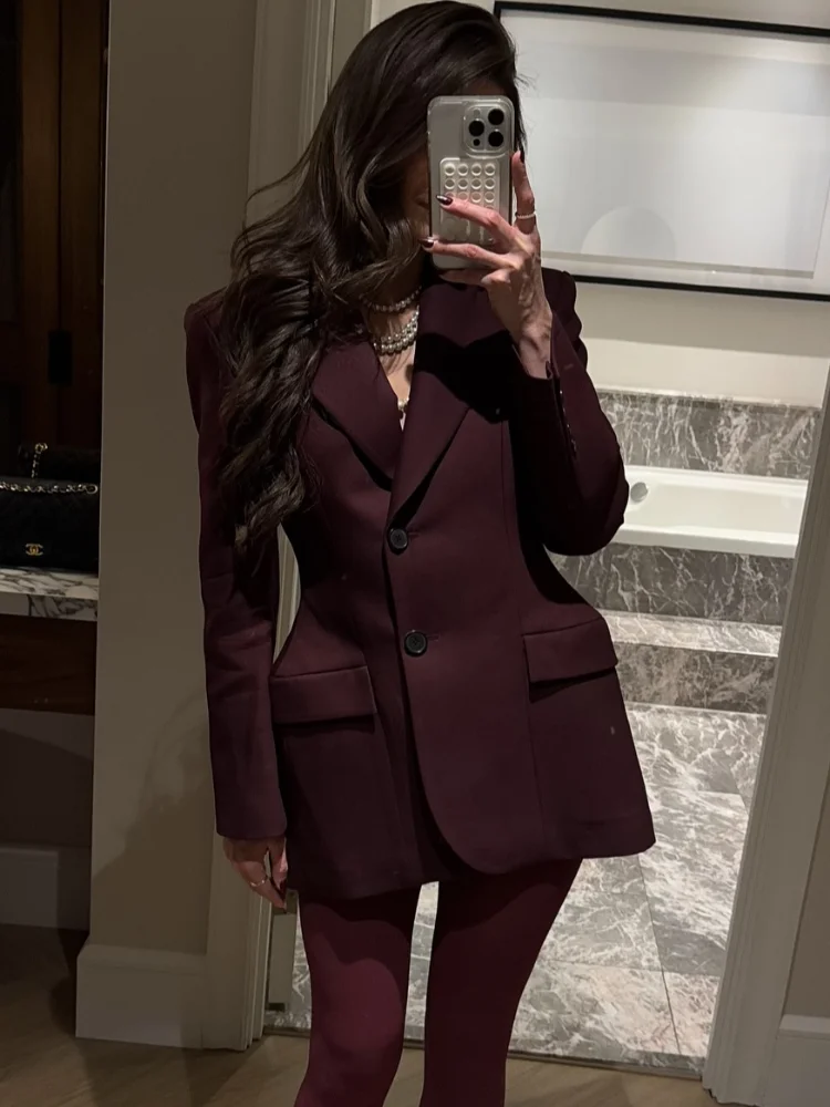 Kadınlar Zarif Bordo Kırmızı Yaka Yaka Takım Elbise Ceket Moda Slim Fit Tek Göğüslü Flap Cepler Ceket Bayan 2025 İşe Gidip Dış Giyim
