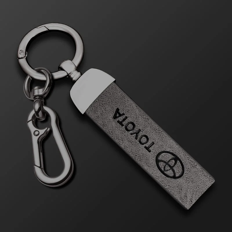 Metal Leather Car Styling Keychain For Toyota Chr rav4 Yaris prius avensis Corolla Camry Key Chain Key Rings Auto Accessories