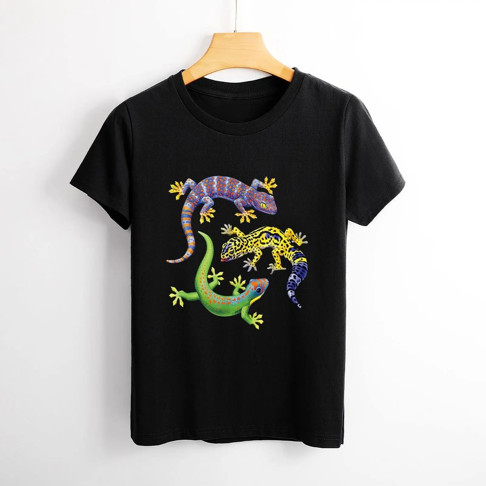 Cute Gecko TShirt Wildlife Lizard T-Shirt Print T shirt Women Short Sleeve Black T-Shirt Size S To 4XL Female Tee Tshirt