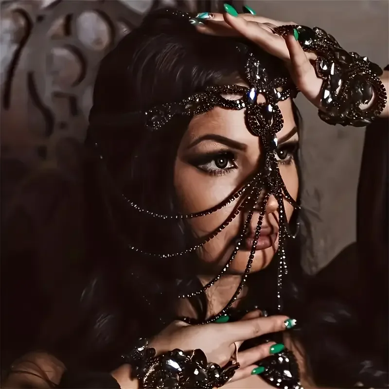 

Ladies exaggerate tassels rhinestones black masks high-end nightclubs parties banquet decorations jewelry and accessories