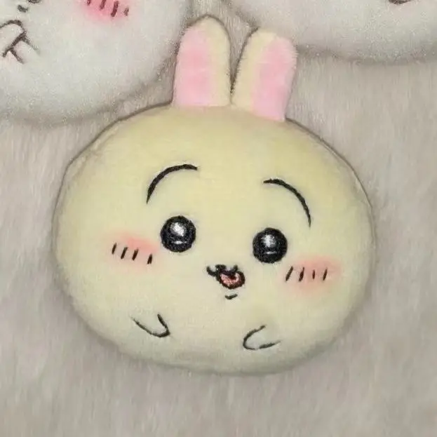 Novo bonito criativo artesanal chiikawa kii tuanzi usagi pelúcia bonito boneca mochila pingente