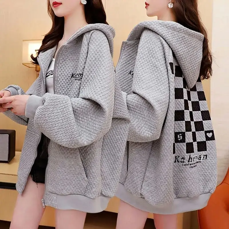 

2025 New Spring and Autumn Korean Edition Fashion Sweet Cool Letter Plaid Print Pocket Loose Relaxed Oversized Hoodie Coat