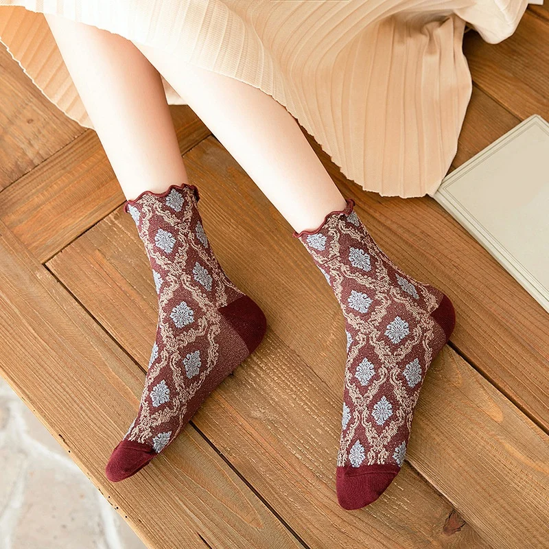 الرجعية العرقية نمط مخطط منقوشة النساء الجوارب شخصية المعين نمط كشكش جوارب قطنية ربيع الخريف كلية نمط Soxs #4