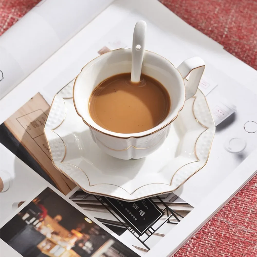 Embossed Flower Coffee Cups and Saucers with Golden Ceramic Cups with Cups Holding Milk Coffee Mugs Latte Flower Mugs 200ML