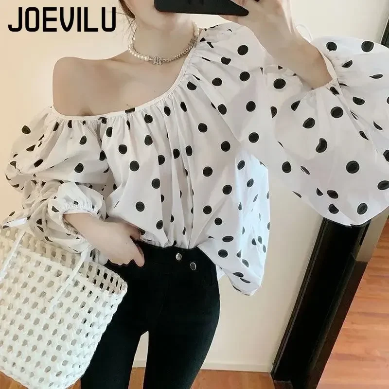 JOEVILU Polka Dot Shirt Off Shoulder Bubble Sleeve Tops Women\'s White Loose Simple Top French Casual Blouse In Spring and Summer