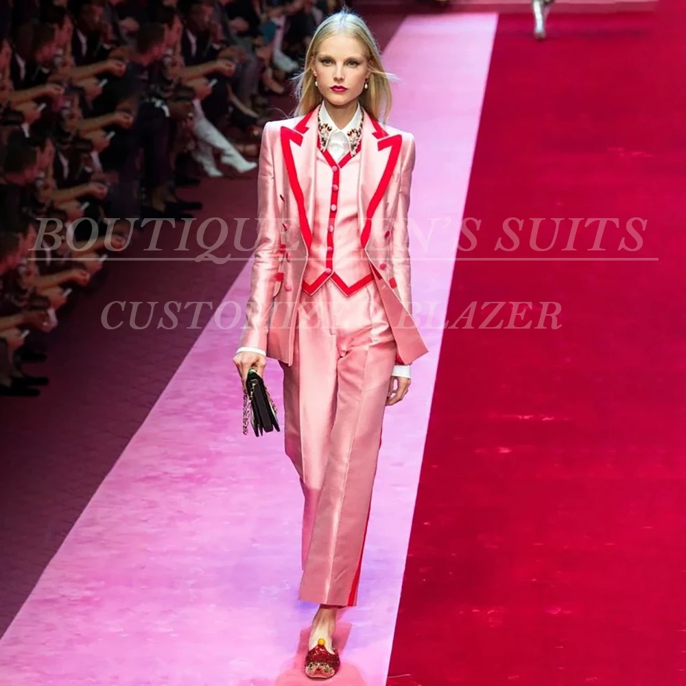 

Женские костюмы, комплекты из трех предметов: куртка, брюки, жилет, элегантные двубортные комплекты с острым лацканом, розовые наряды, облегающая одежда по индивидуальному заказу