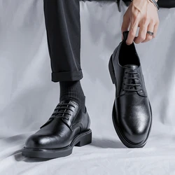 Zapatos de cuero Oxford de caballero negro para hombre, zapatos casuales de moda, Punta puntiaguda, zapatos formales de negocios para hombres, vestido de boda, zapatos de oficina Social